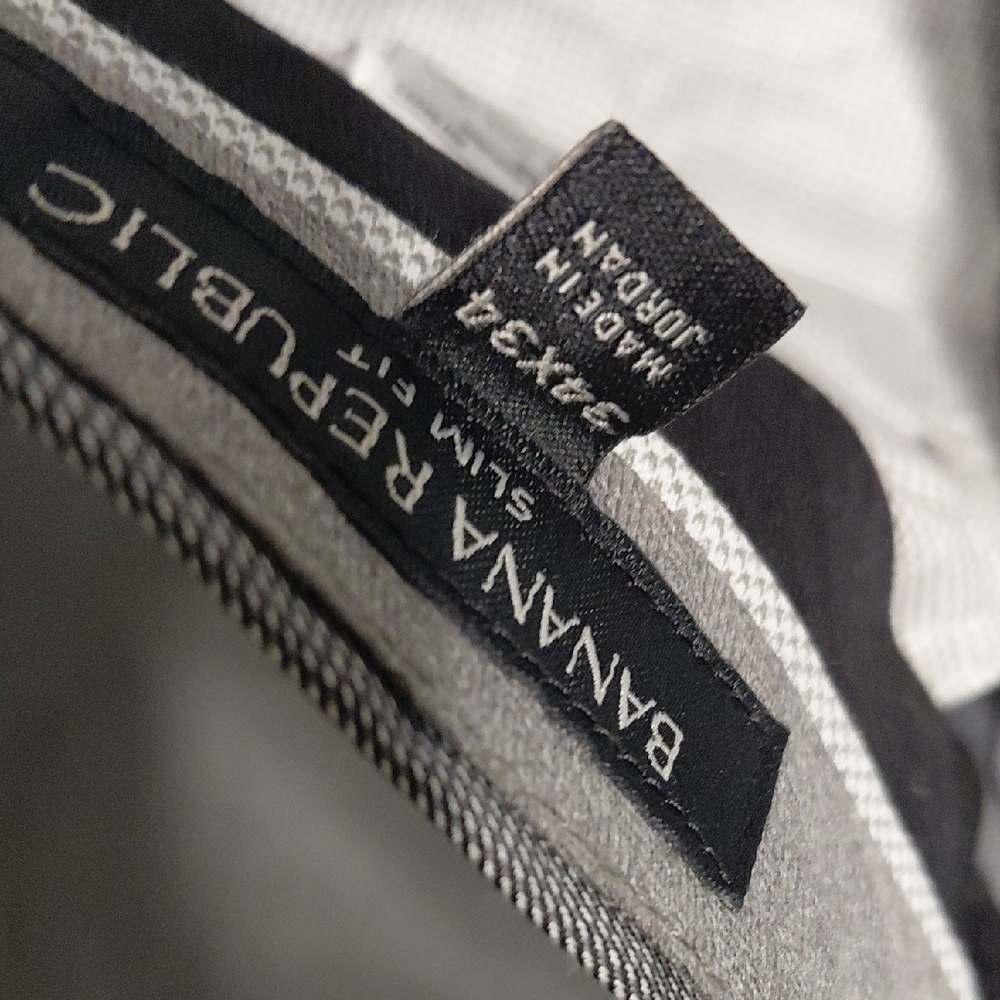 Banana Republic Charcoal Dress Pants for Men - Picture 3 of 5